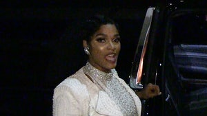 Joseline Hernandez Is One Hot Mama 2.5 Weeks After Giving Birth (VIDEO)