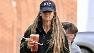0220-Nicole-Curtis-Out-With-Kid-PRIMARY-2