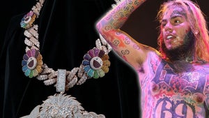 0403-Tekashi-69-New-Chain-Post-Prison-PRIMARY