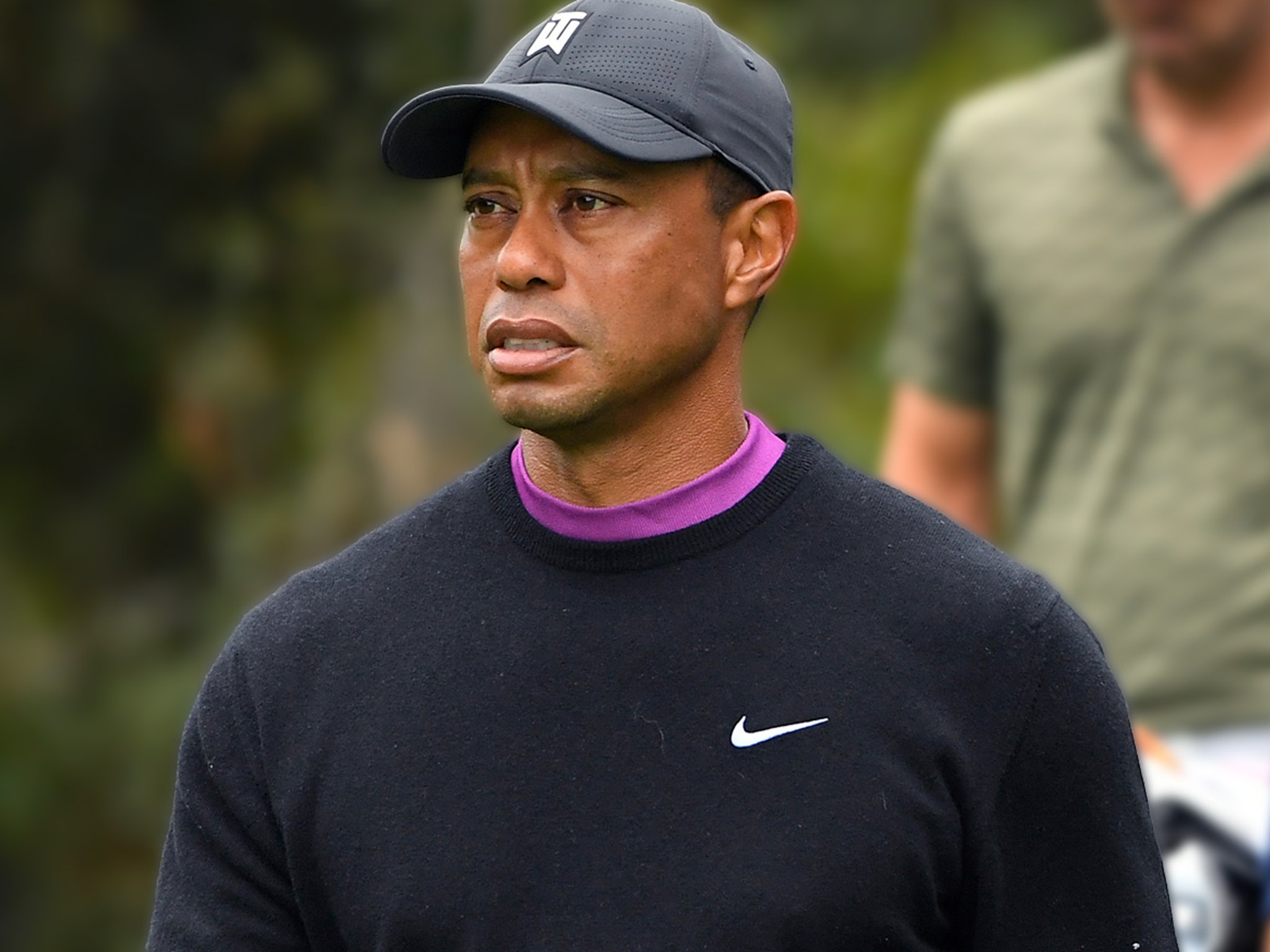 Tiger Woods Withdraws from 2023 Masters Tournament Due to Foot Injury