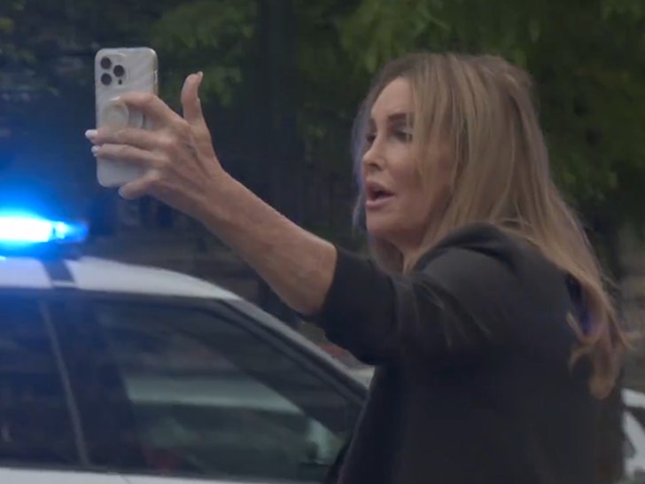 Caitlyn Jenner confronts pro-Palestinian protesters