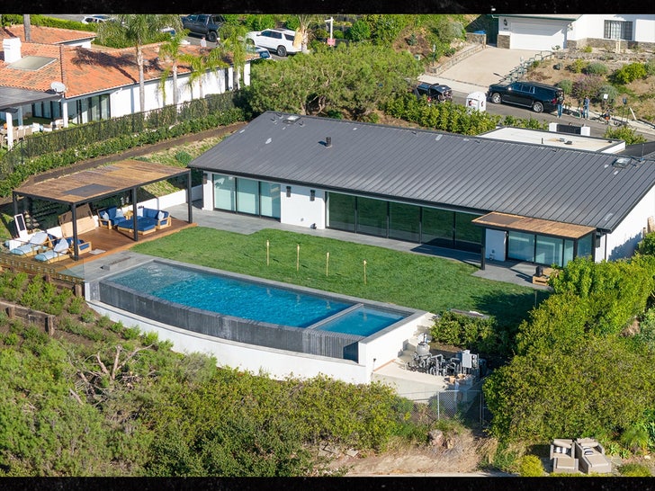 matthew perry house pacific palisades