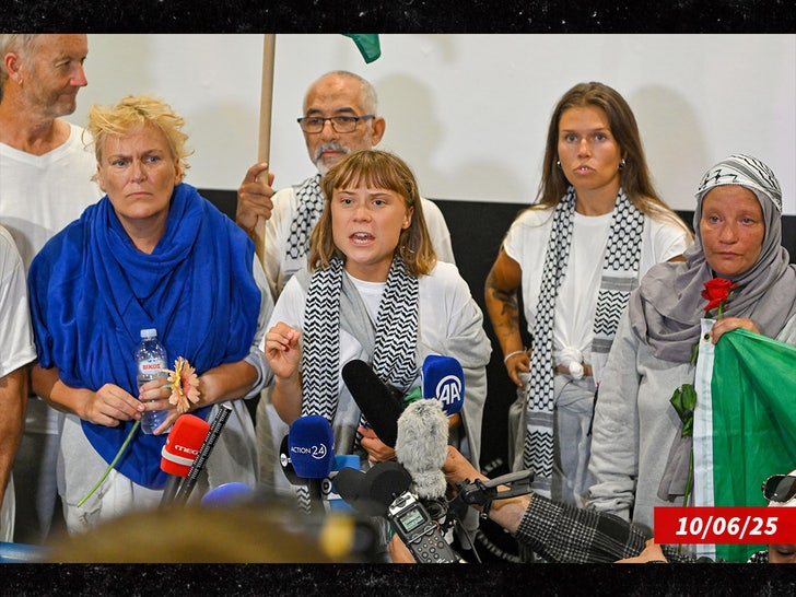 greta thunberg sub getty swipe 2