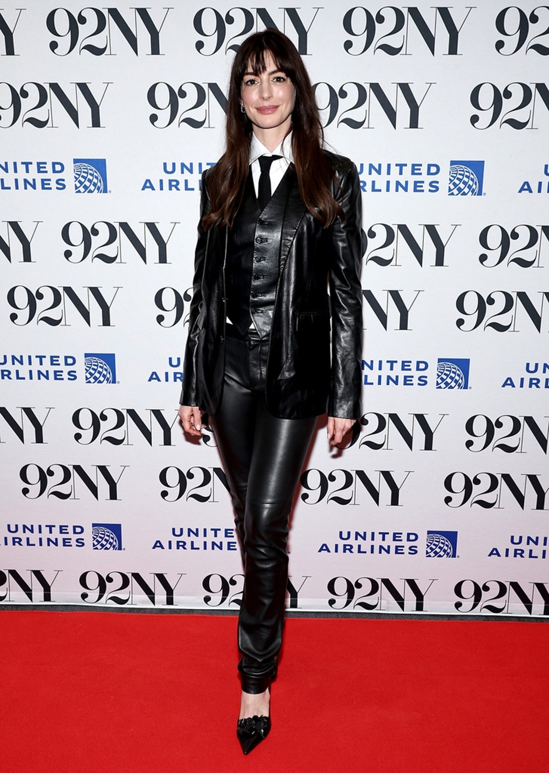 Anne Hathaway Hot Shots 9