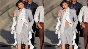 0321-Zendaya-Frigin-Diff-hero