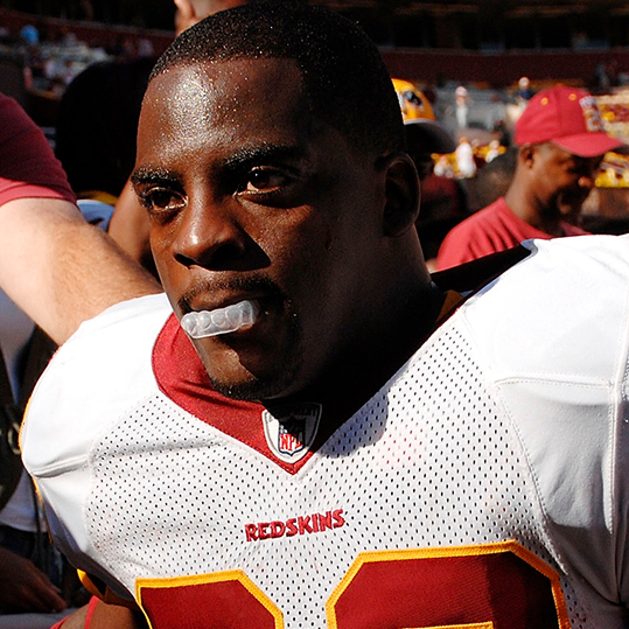 Former Redskins running back Clinton Portis says he considered killing his  financial advisers after losing millions