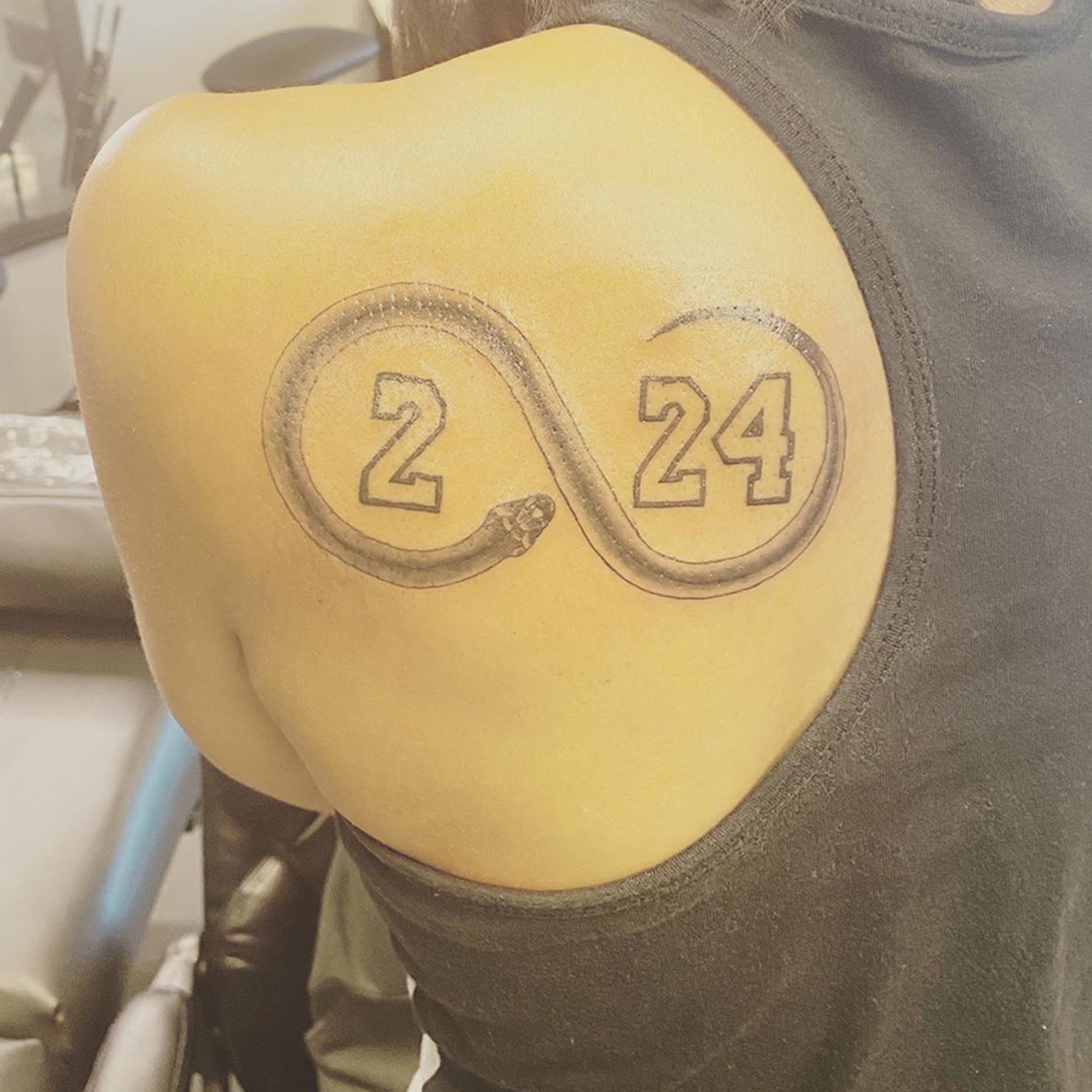 Kobe Bryant's Big Sister Gets Tribute Tattoo for Kobe and Gianna