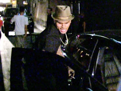 111513_chris_brown_primary