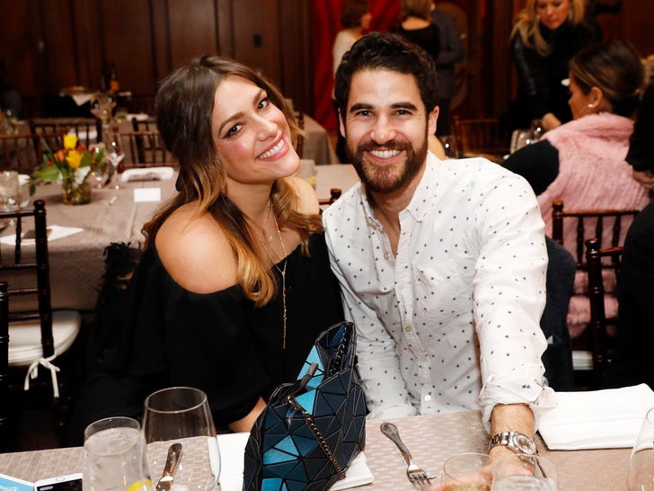 Darren & Mia Criss Together