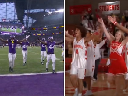 Vikings Celebrate Turnover W/ 'High School Musical' Dance In Endzone