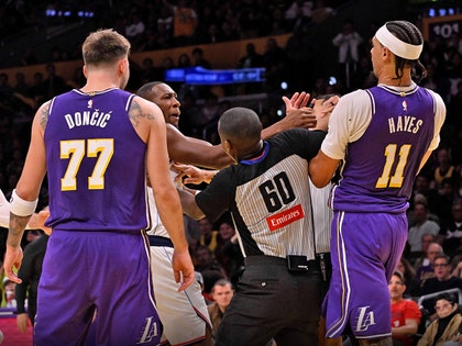 kris dunn jaxson hayes Luka Dončić getty main