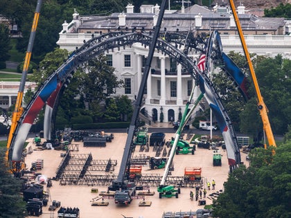 0526-White-House-UFC-Construction-PRIMARY