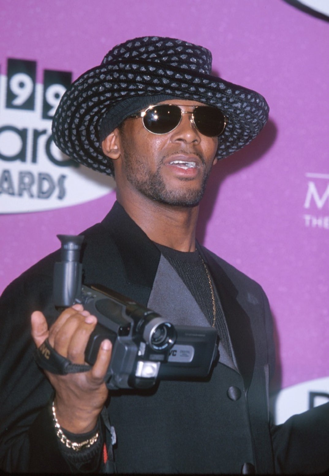 r_kelly_through_years_photos10