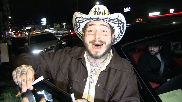 News: Cowboys scout Ravens live, Post Malone flaunts '#1 Fan' bling