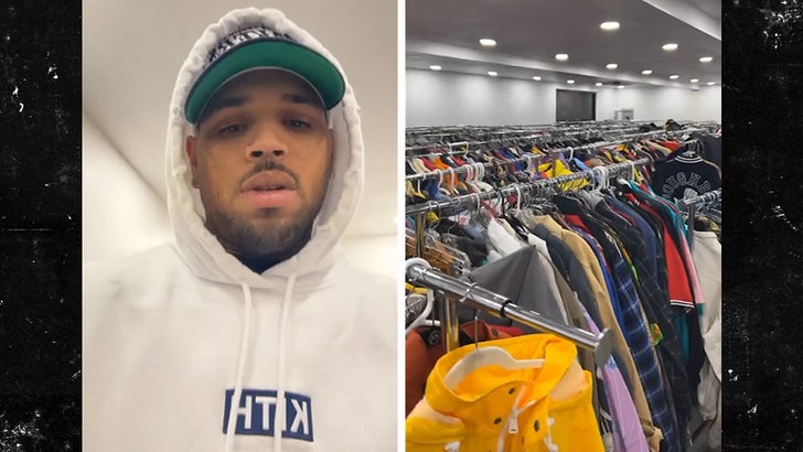 Chris Brown, 4 Milyon Dolarlık Vergi Faturasının Ortasında Devasa Giyim Koleksiyonunu Gösteriyor