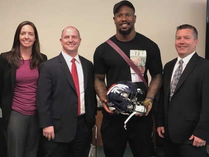 0419_von_miller_got_his_helmet_back