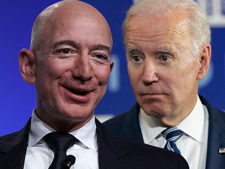 Jeff Bezos Takes Aim at Biden Administration Over Inflation Tweets.jpg