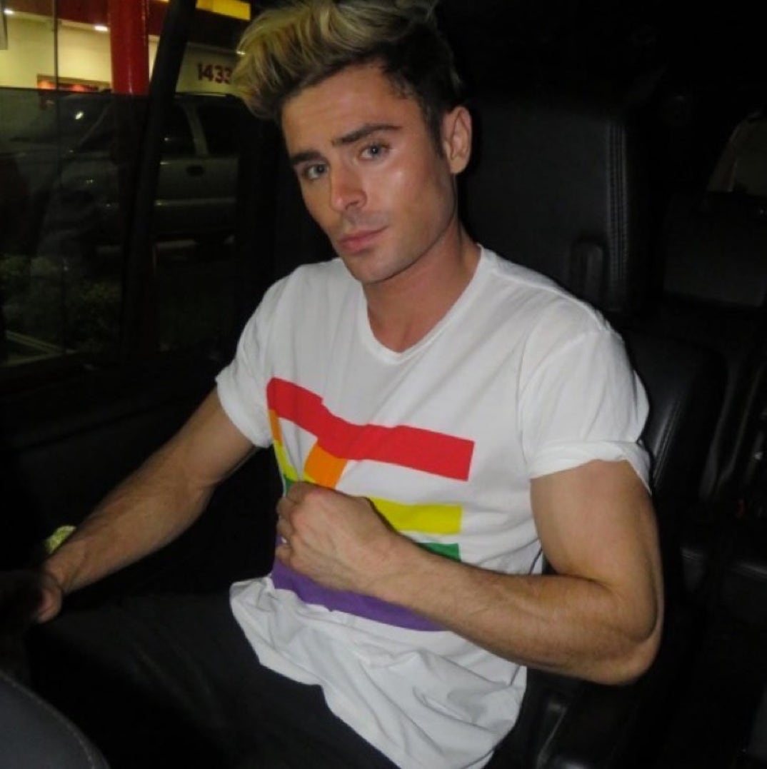 0417_zac_efron_hot_04