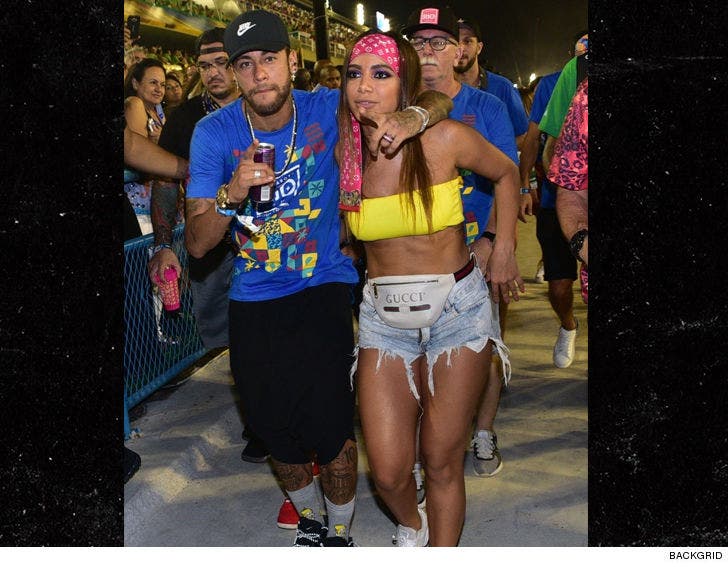 Neymar Hits Carnival With Smokin' Hot Brazilian Singer Anitta :: 0305-neymar-and-singer-anitta-take-part-in-a-carnival-backgrid-3