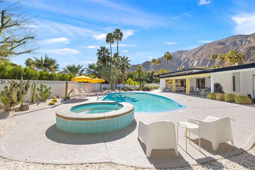 Marilyn Monroe Former Palm Springs Home For Sale 3