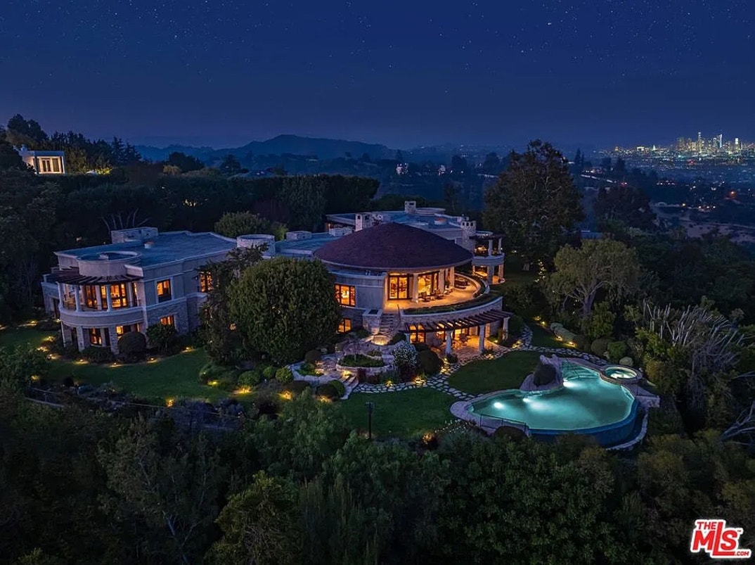 Quincy Jones Estate 14