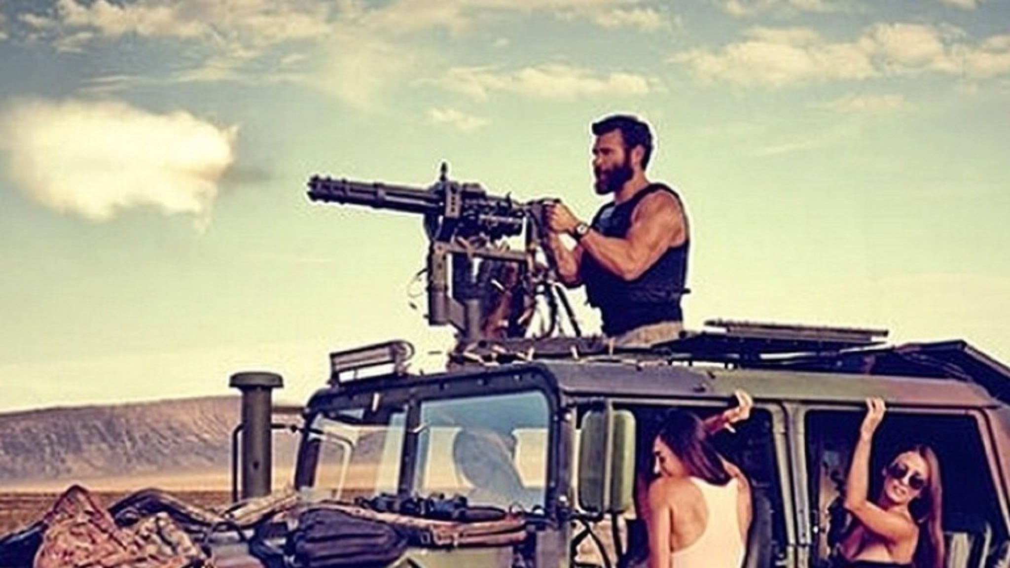 Dan Bilzerian Throws Girl Off Roof