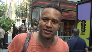 071726 craig melvin primary