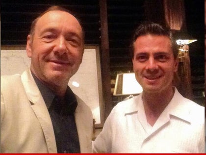 0517-kevin-spacey-mex-pres-twitter-01