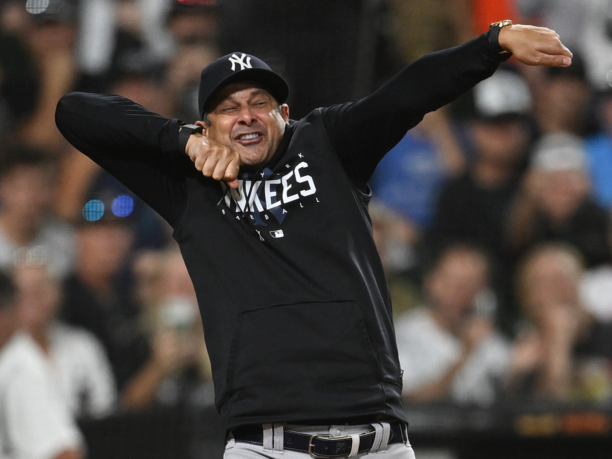 Yankees Manager Aaron Boone Mocks Ump In Wild Meltdown Over Strike