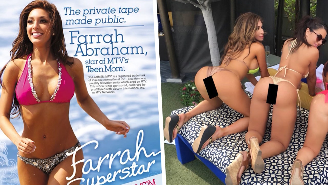 Farrah Abraham is Showing Off Her Ass Again