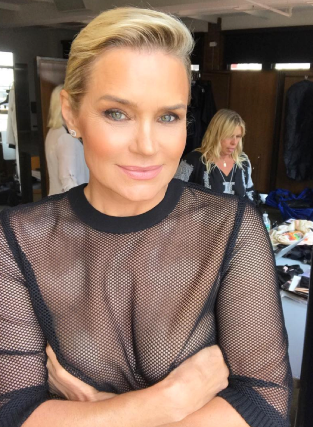 yolanda foster hadid hot photos-19