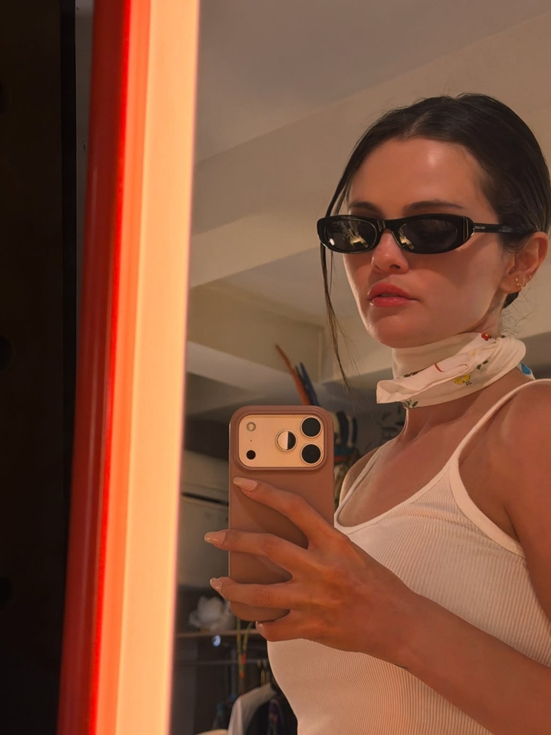 Selena Gomez Benny Blanco Summer Vacay 11