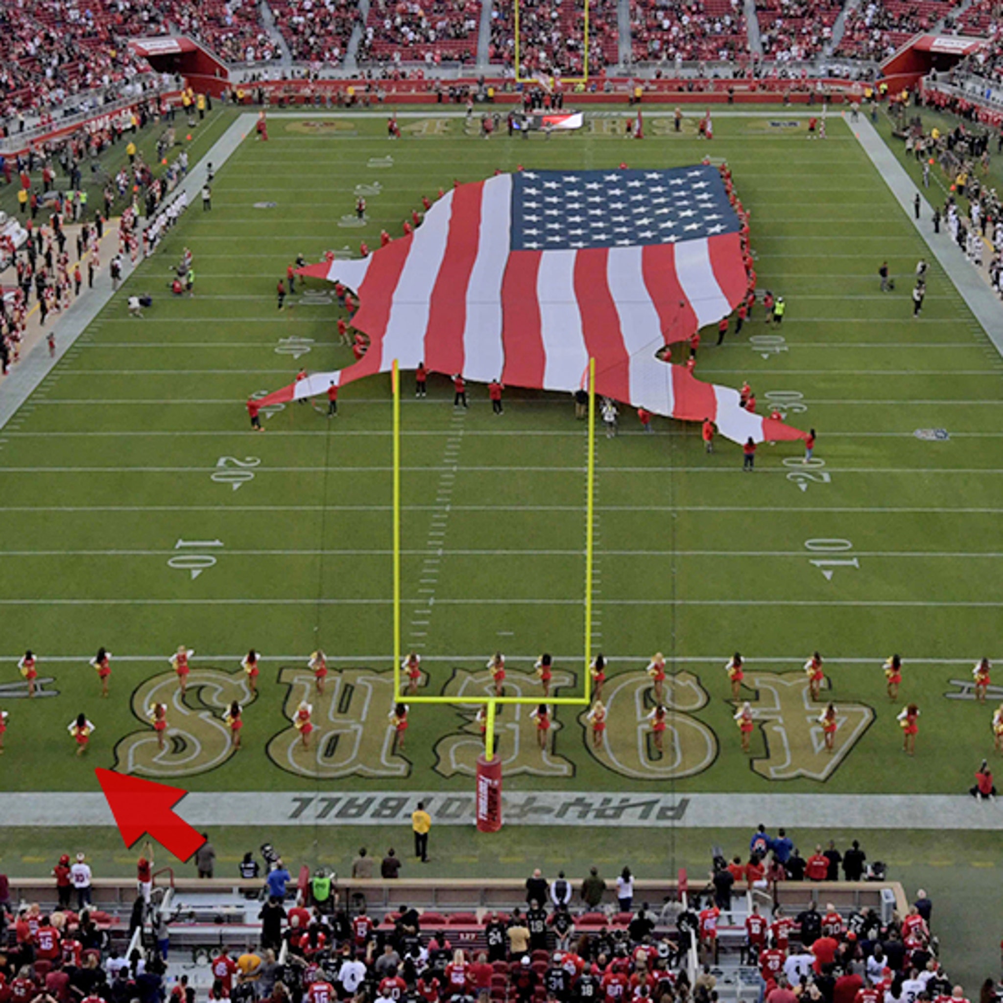 49ers Cheerleader Takes A Knee During National Anthem