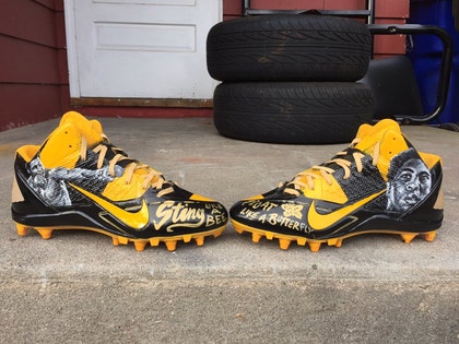 1007-antonio-brown-new-cleats-TWITTER-01