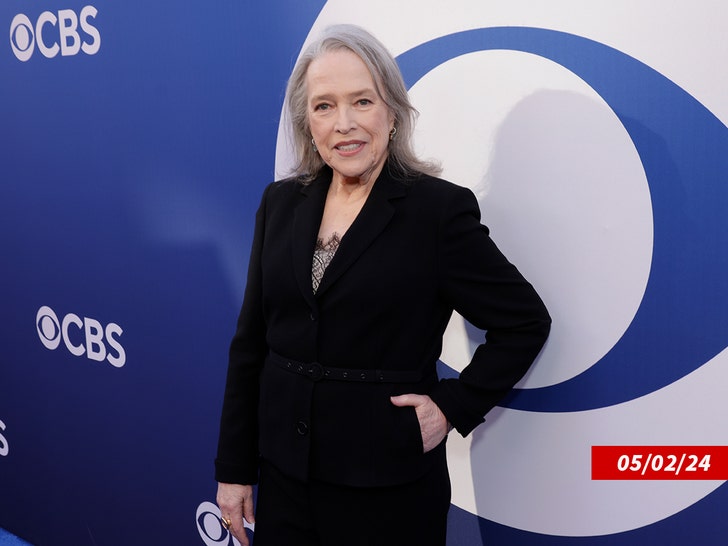 kathy bates recente sottomissione