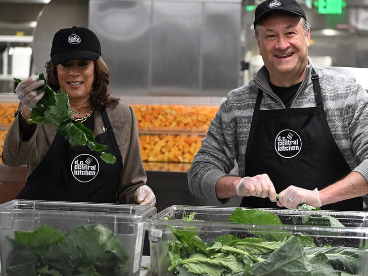 kamala harris food bank dc central kitchen