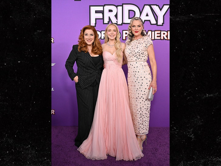 lisa ann walter lindsay lohan elaine hendrix getty 1