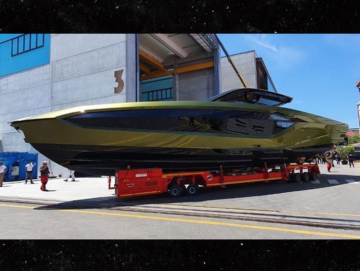 Conor McGregor Unveils $ Million Lambo Yacht, She's Finally Here!