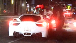 Justin Bieber -- Cleared in Alleged Hit and Run with Paparazzo