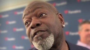 Emmitt Smith Says He'd Kneel For Anthem, I'm A Victim Of Social Injustice