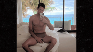 Tom Brady Shows Off Retirement Bod In Underwear Selfie