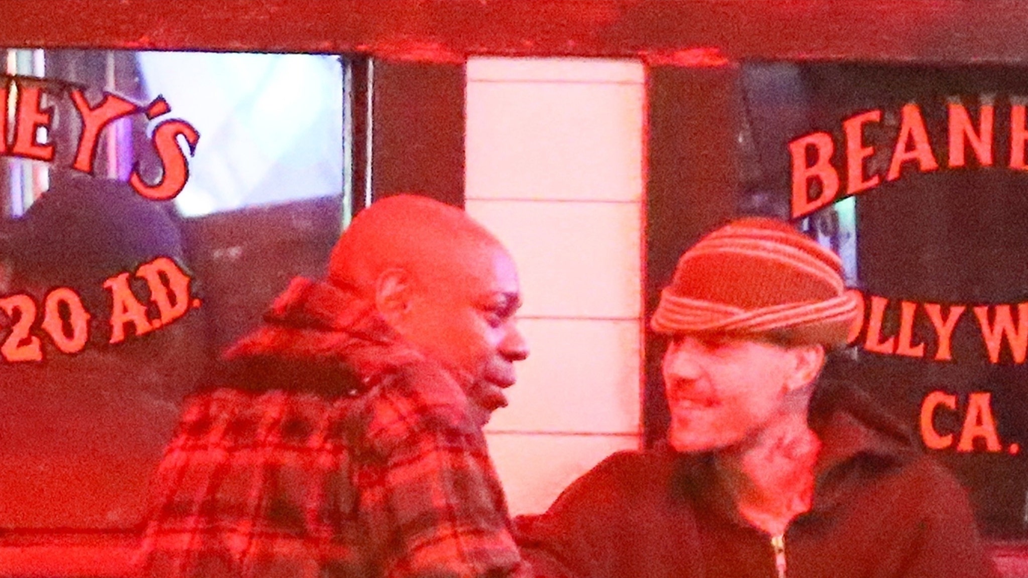 Justin Bieber Takes a Smoke Break While Catching up With Dave Chappelle