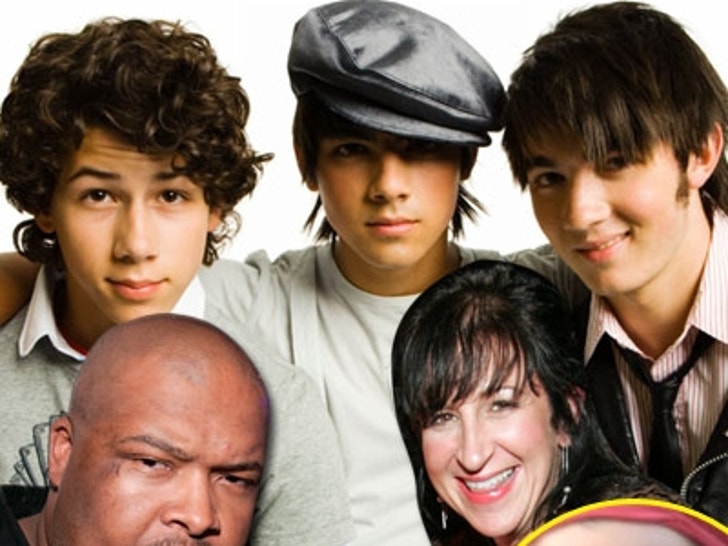 Jonas Brothers, Big Rob, Britney Spears, Felicia Culotta