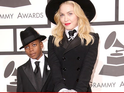 0126_madonna_son