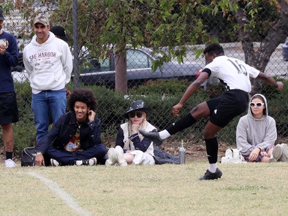 0503-madonna-backgrid-03