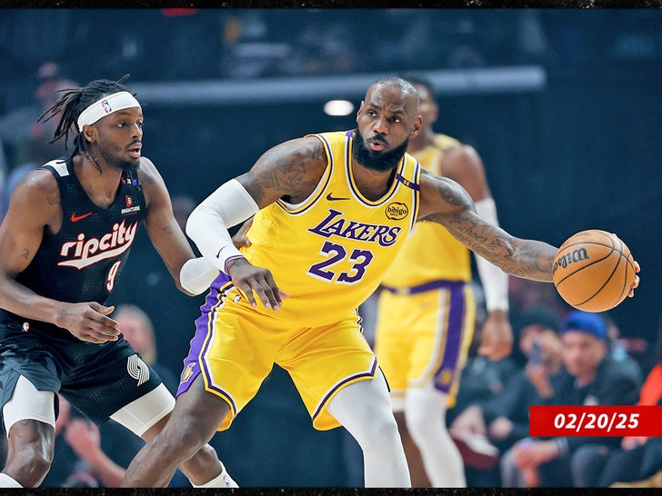 LEBRON JAMES LAKERS SUB GETTY SHIPE