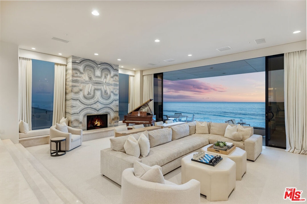 Dr Dre Beach House 12