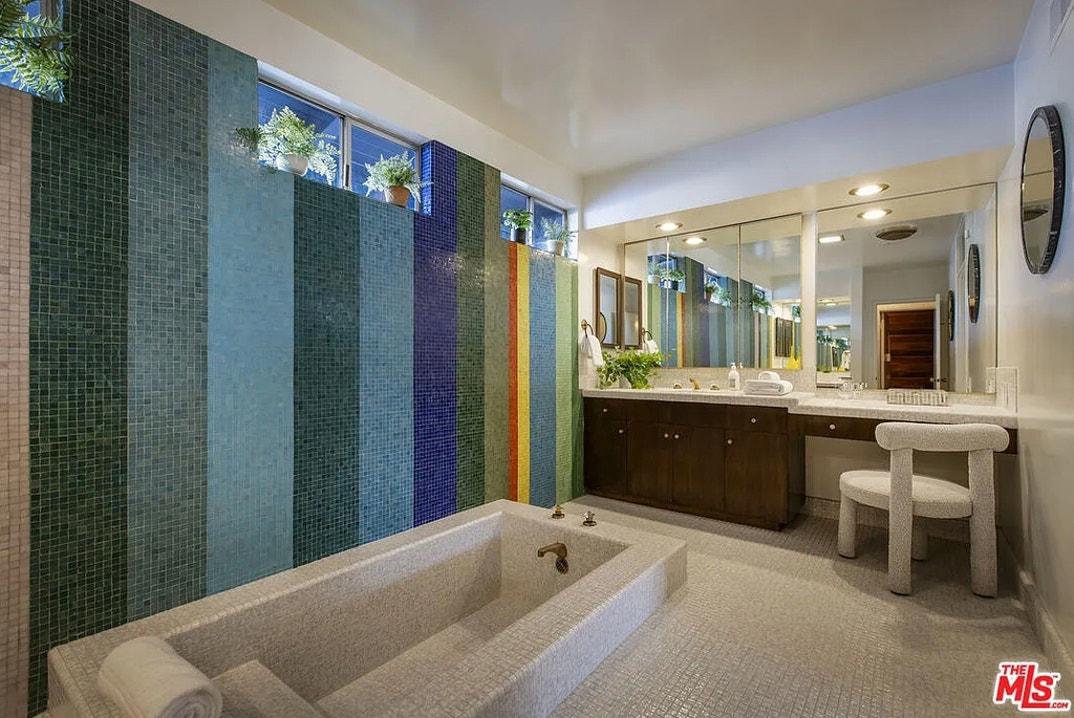 Colman Domingo Lists LA Home 15