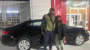 derek brunson and mom new car twiter