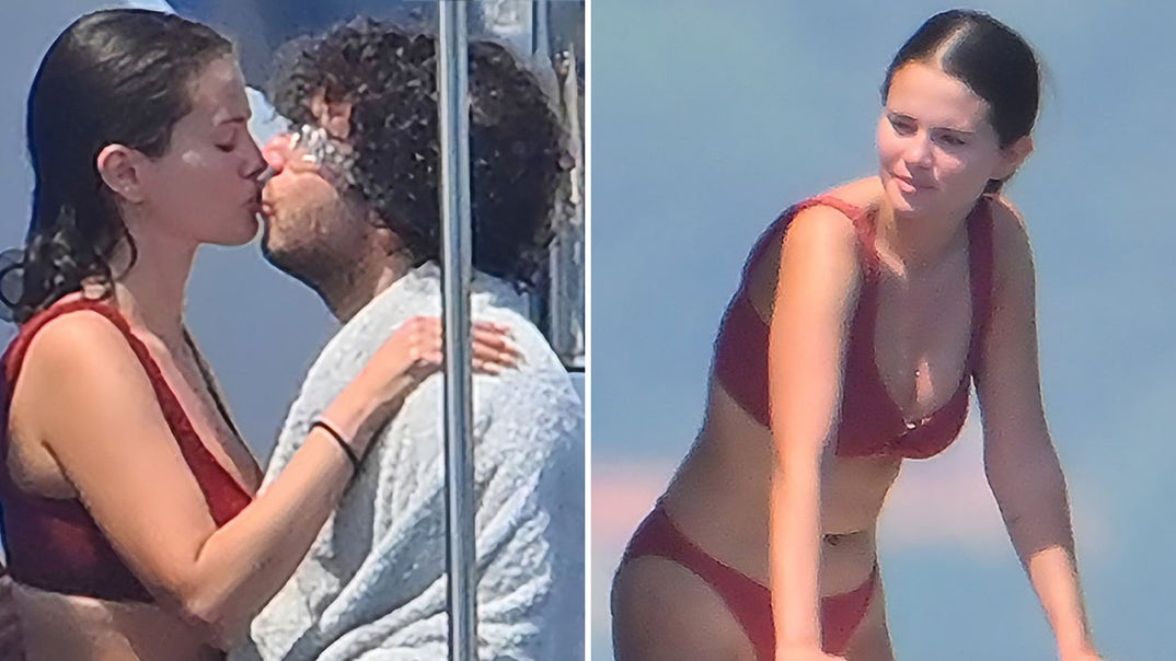 0728-Selena-Gomez-Benny-Blanco-Yacht-PRIMARY